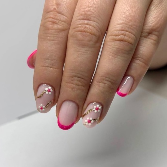 СВОБОДНЫЕ ОКОШКИ НА ЗАВТРА 20.04вскр🩷
🌸Мастер..