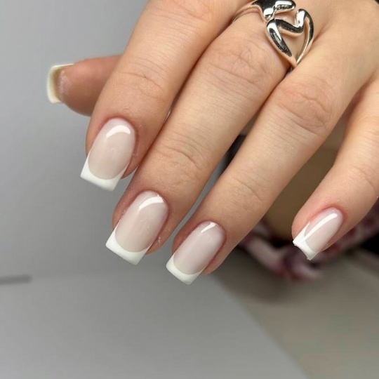 СВОБОДНОЕ ОКОШКО НА ЗАВТРА 22.05чт🥰
🌸Мастер..